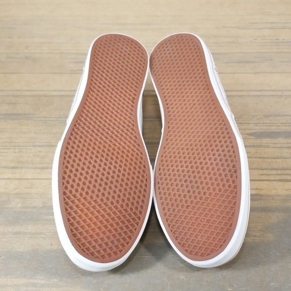 Vans Classic Womens Sneakers - Picture 8 of 9